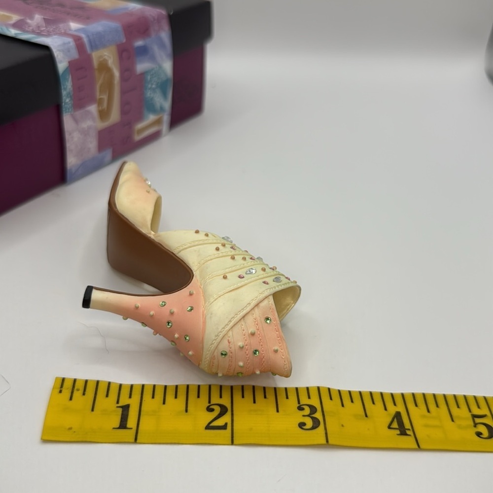 Just the Right Shoe by Raine Originals “Spring Raine” Item 25073 Circa 1999 - Picture 9 of 12